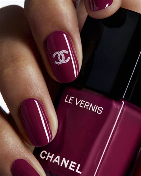 chanel nails winter 2022|Chanel nail polish gloss.